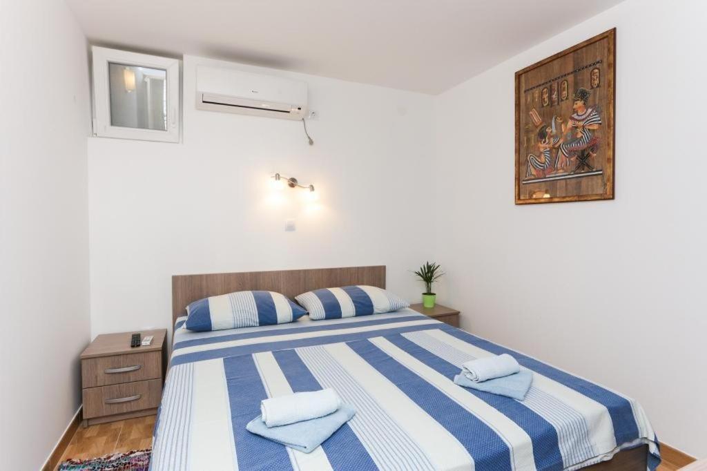 Apartments Stipo Drace Ruang foto