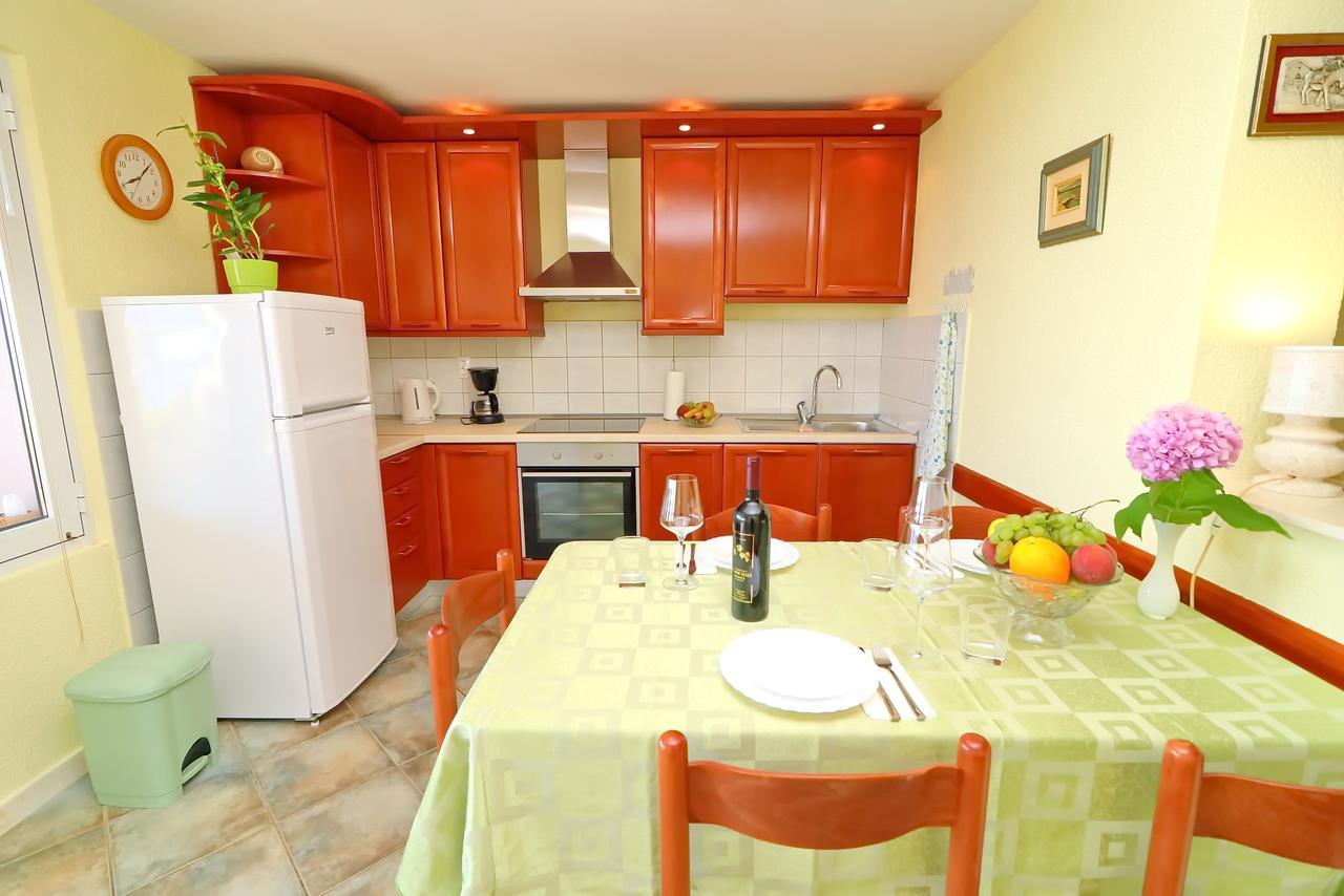 Apartments Stipo Drace Bagian luar foto